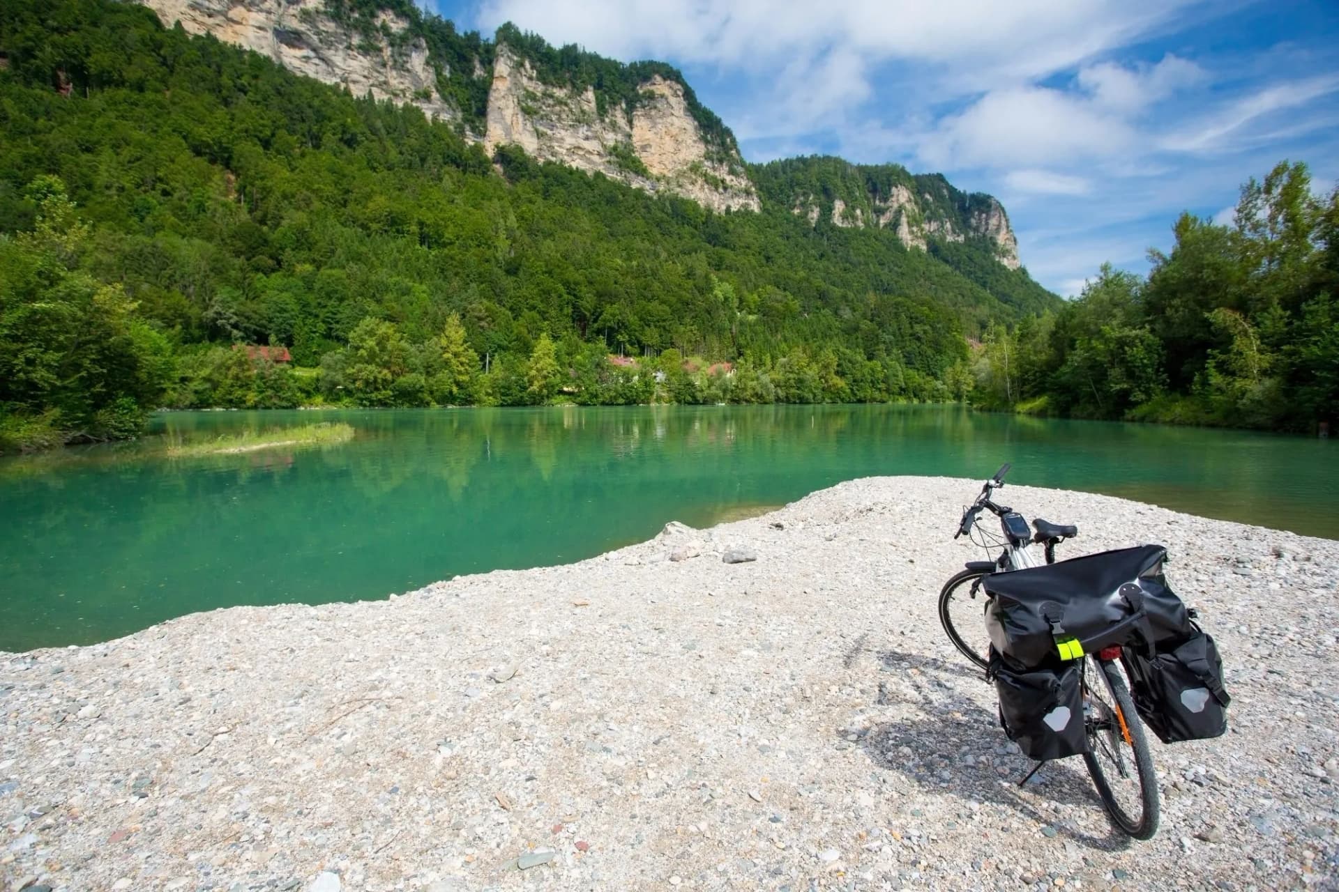 Cycling drau river
