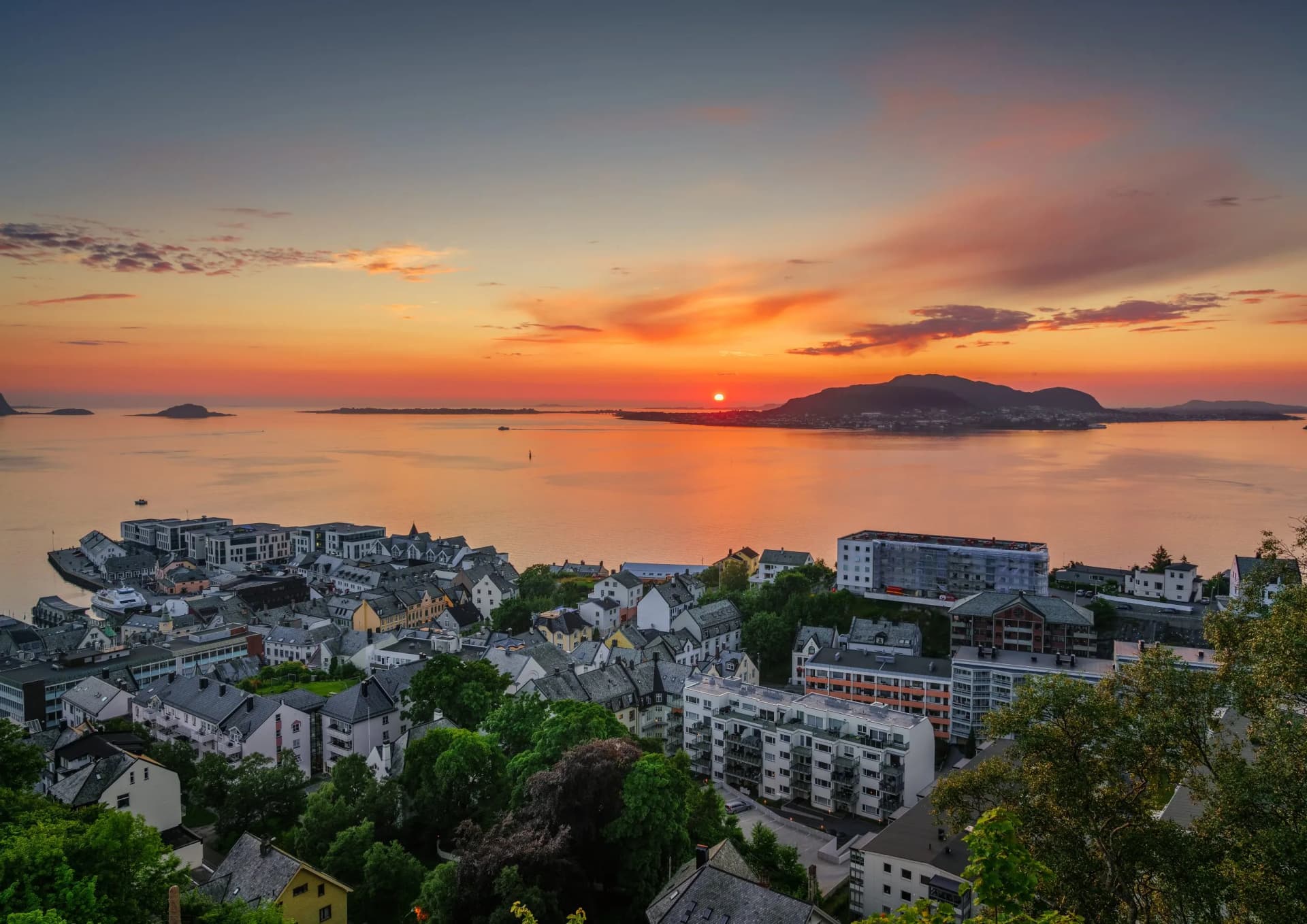 Sonnenuntergang Ålesund