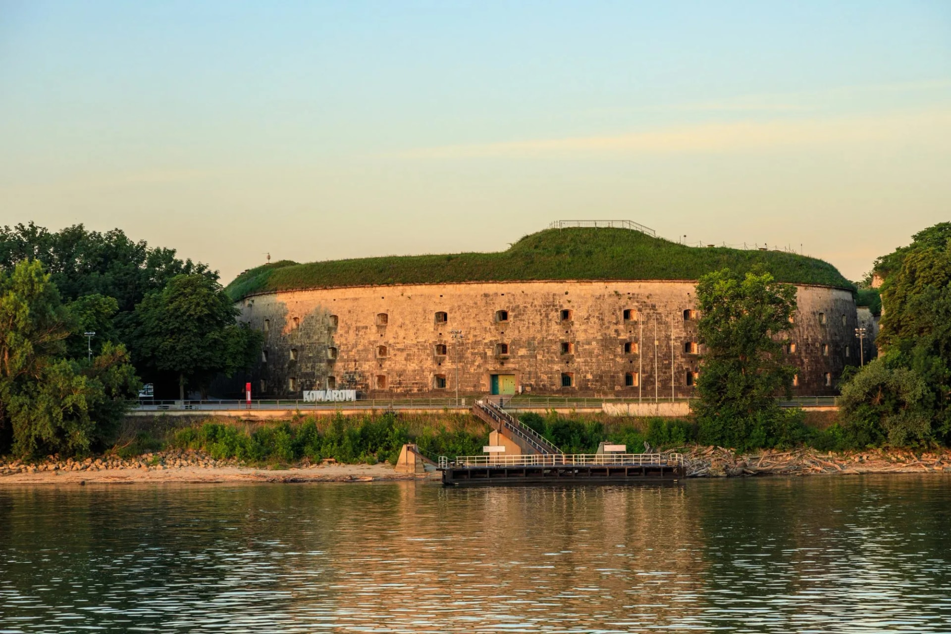 Fort monostor