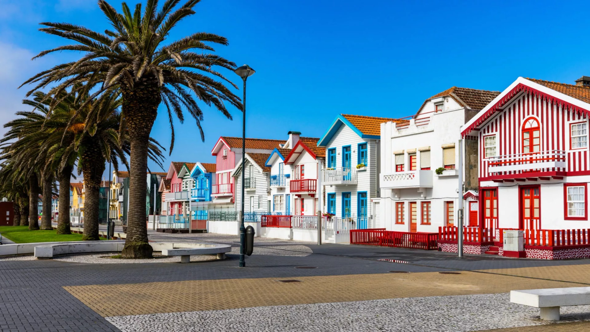 Costa nova street