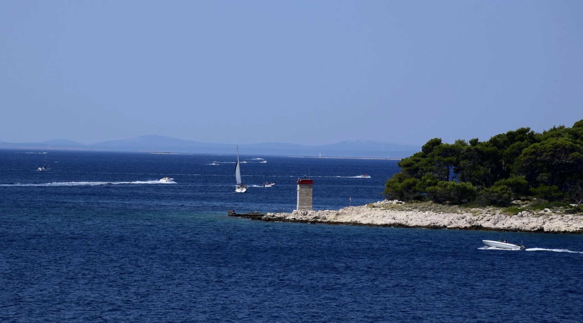Rt Frkanj, Island Rab
