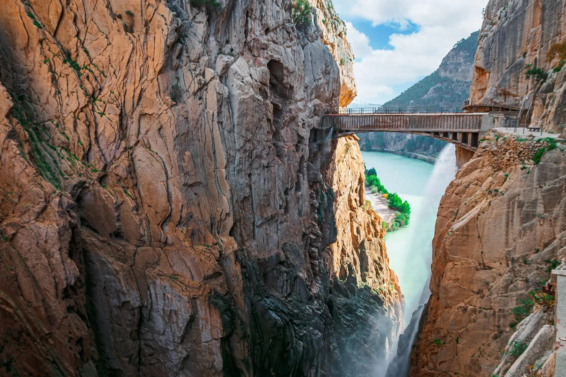 el chorro ardales andalusia